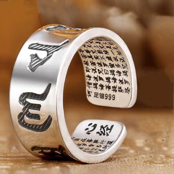 Ringe-Buddha