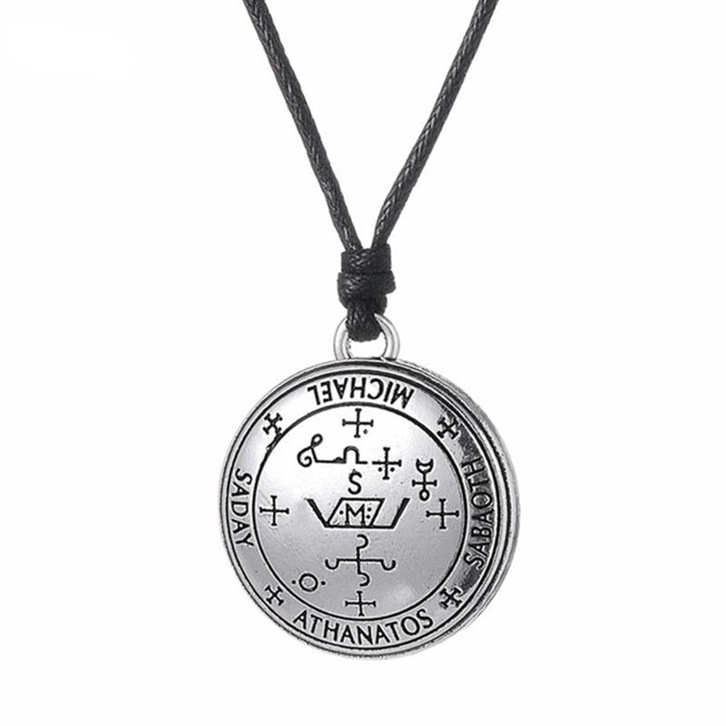 Amulett_mit_dem_Siegel_des_Erzengels_Michael_Schutzhalskett