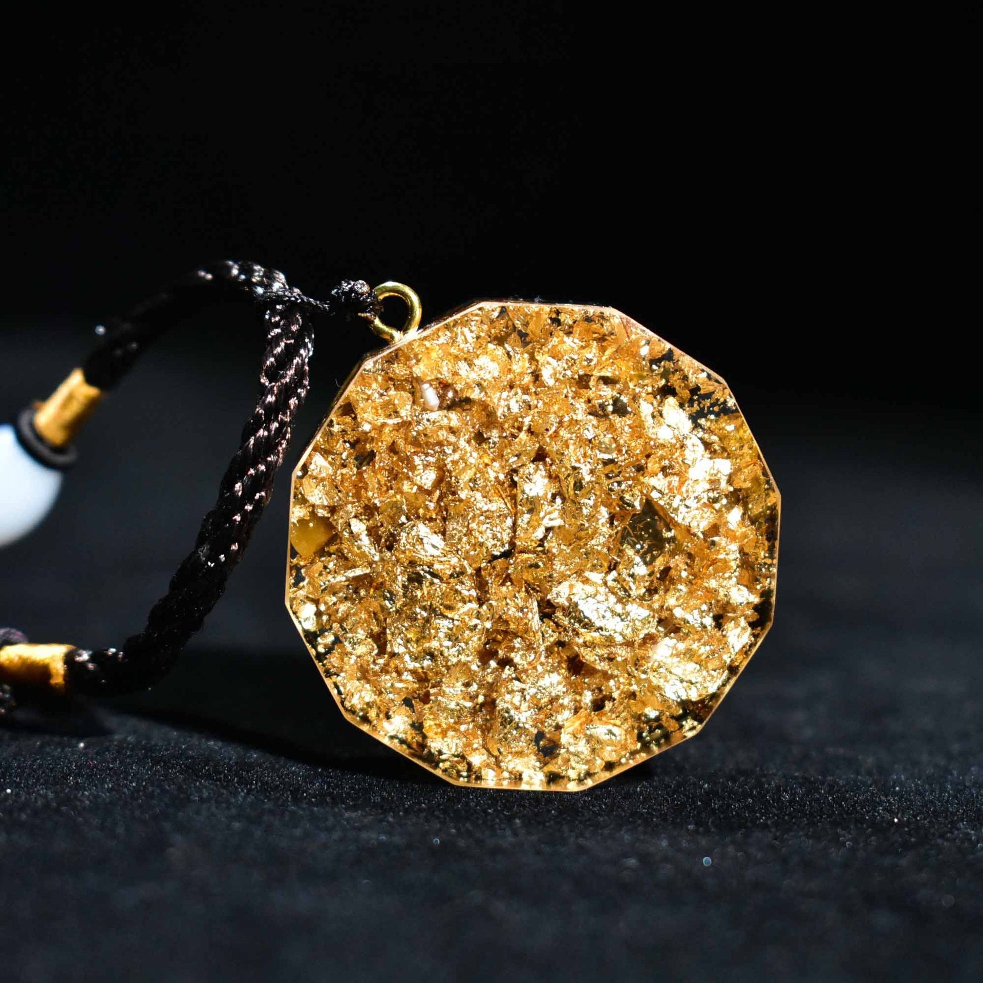 Tigerauge-Halskette-Orgonit_Schmuck_Sri_Yantra_Kette