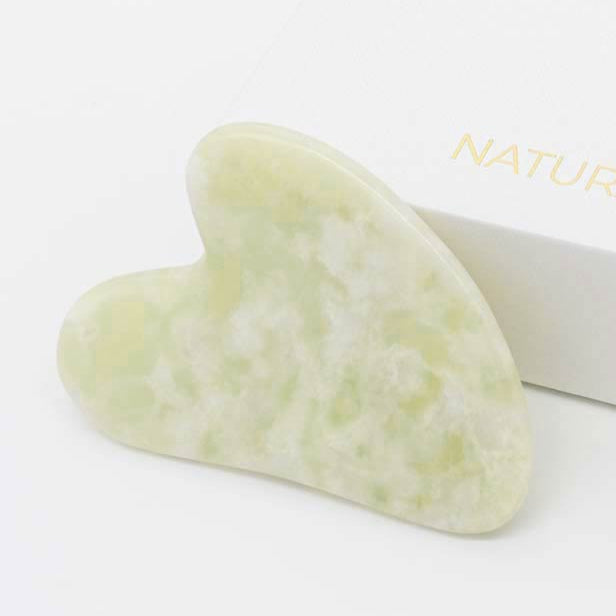Naturliches-Gruener-Jade-Schonheitspflege 