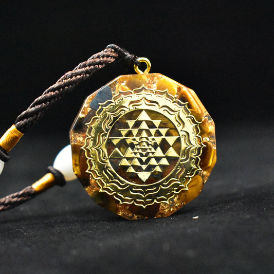 Tigerauge-Halskette-Orgon_Schmuck_Sri_Yantra_Kette
